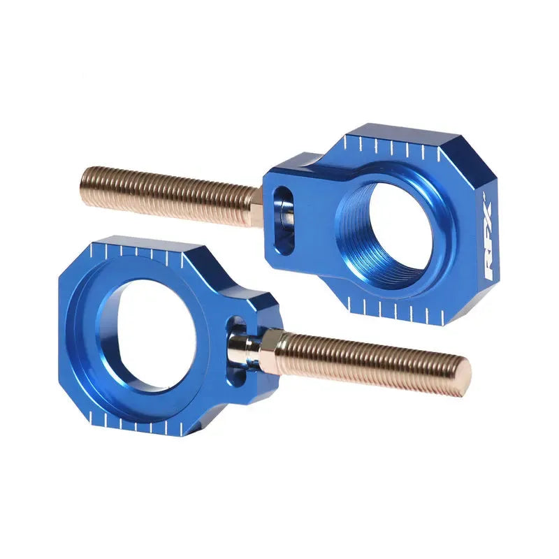 RFX PRO 2 REAR AXLE ADJUSTER BLOCKS, BLU